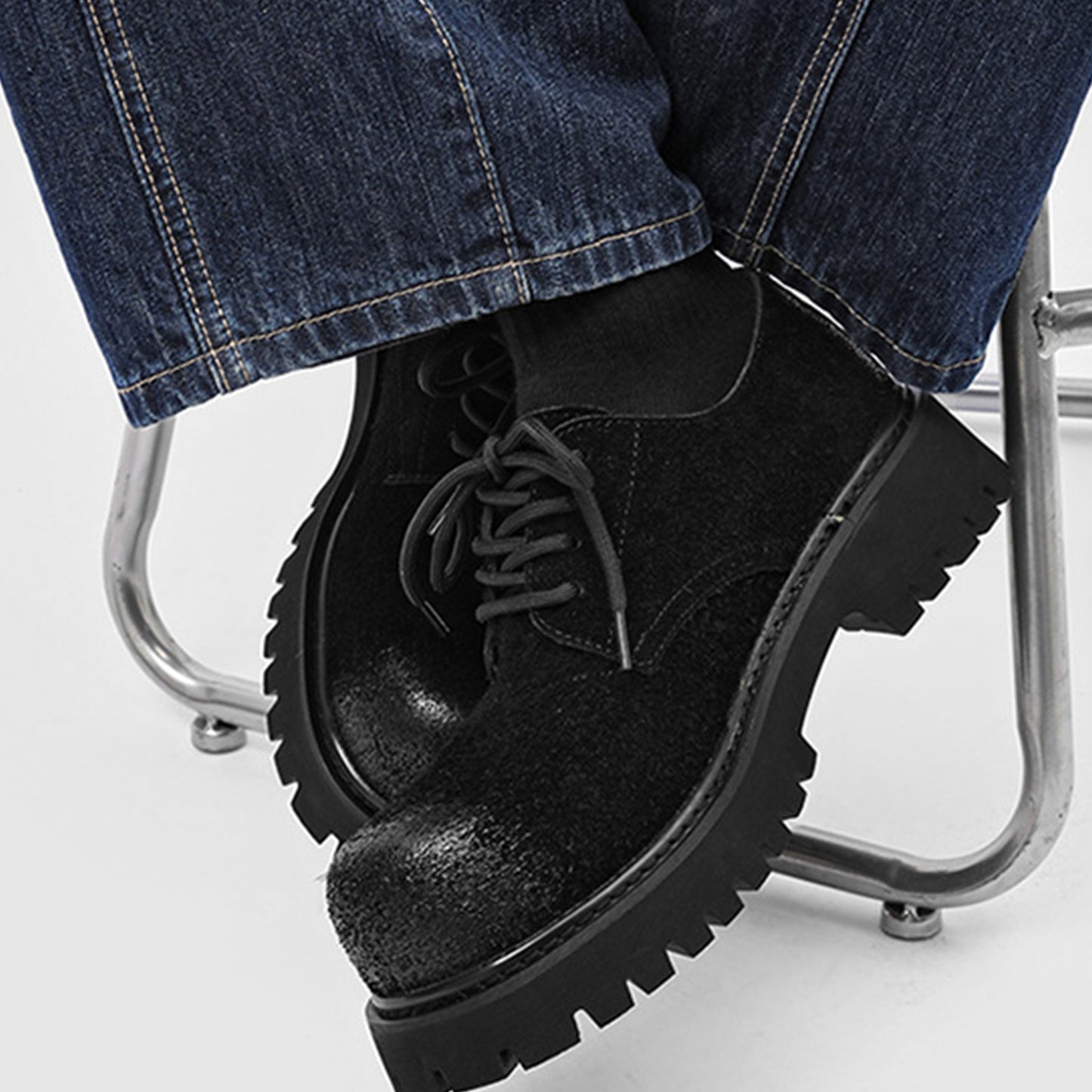 Men's Derby Shoes Retro-Textured Chunky Sole with Distressed Finish