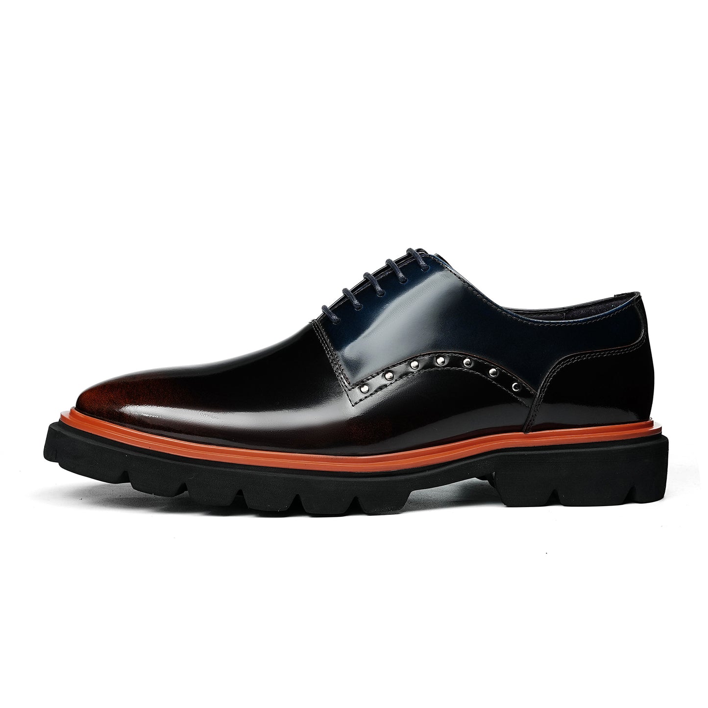 Men's Oxford Shoes: Contrast Accent & Platform Sole Design