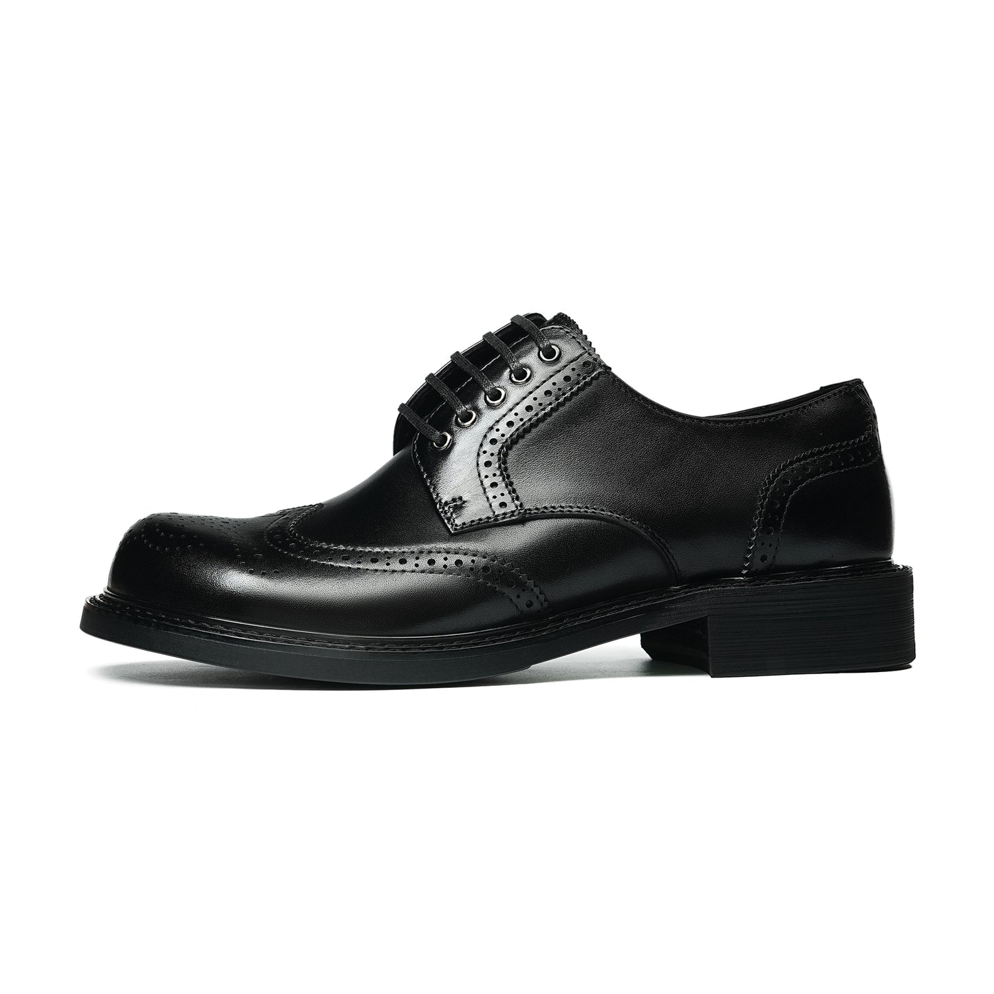Men's Architectural Derby: Bold Silhouette & Artisan Brogue Legacy