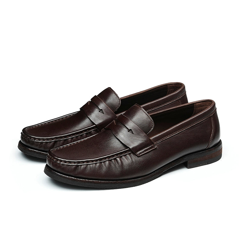 Timeless Loafers: Goodyear Welt Craft & Staged Strap Sophistication