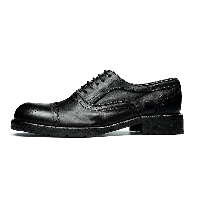 Brogue Oxford Excellence: Goodyear Welted Craft & Artful Carving Mastery