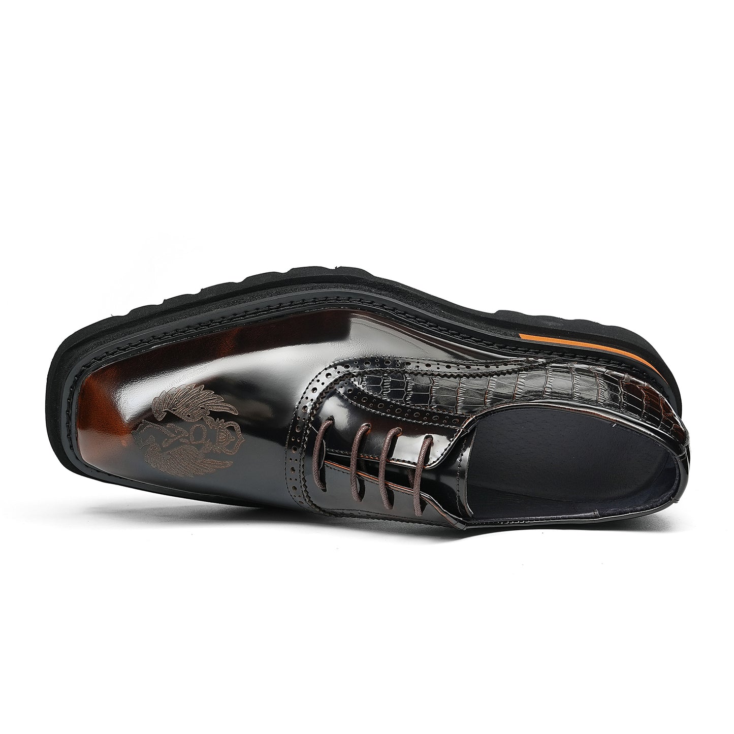 Men's Winged Oxford Shoes: Sculpted Toe Design & Timeless Elegance