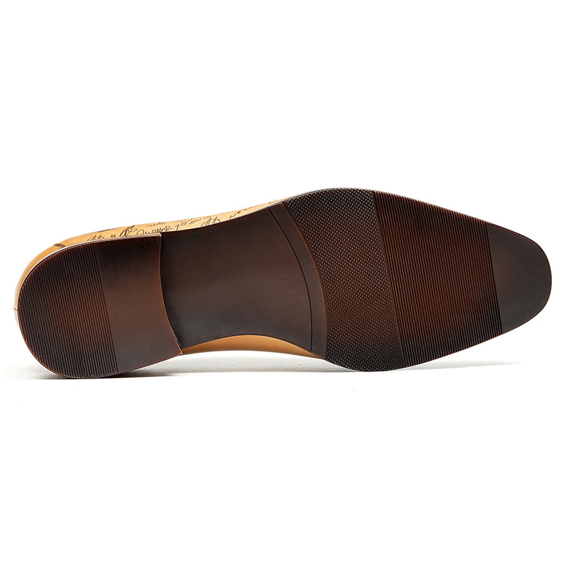 Men's Oxford Shoes - Script-Engraved Patterns & Timeless Sophistication