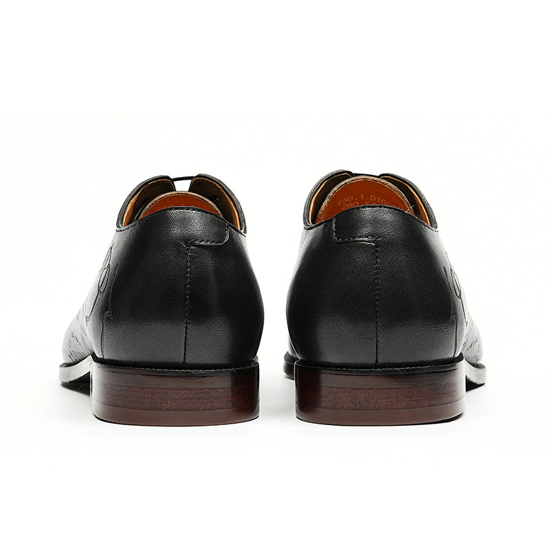 Men's Oxford Shoes - Script-Engraved Patterns & Timeless Sophistication