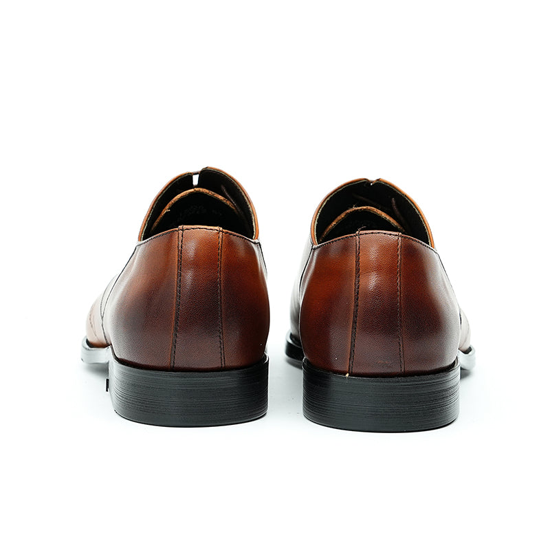 Men's Patterned Oxford Shoes - Artistic Motifs & Structured Support