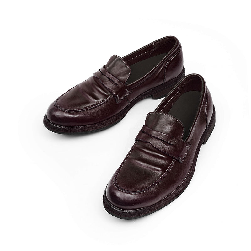 Timeless Men's Loafers - Goodyear Welted Craftsmanship & Medallion Detailing
