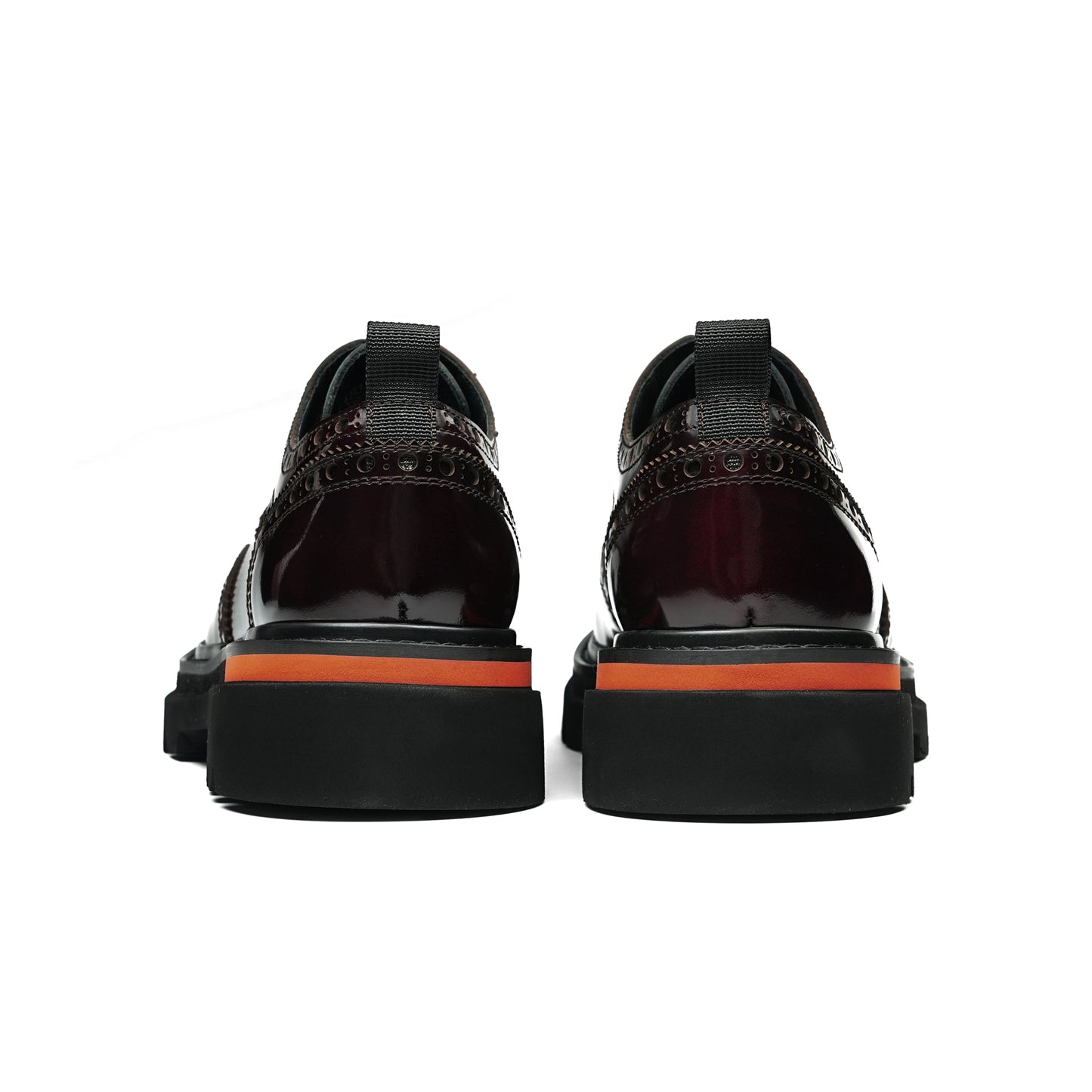 Men's Brogue Derby Shoes: Luminous Grain & Supple Interior Contours