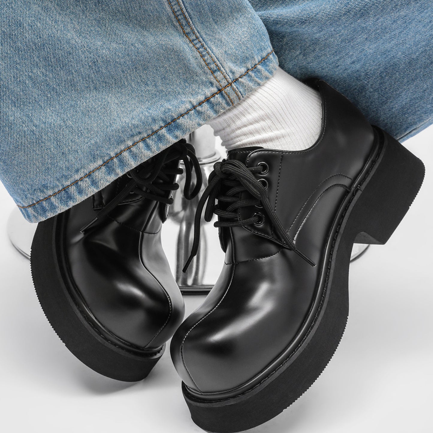 Men's Derby Cap-Toe Chunky Sole with a Modern Heavyweight Profile