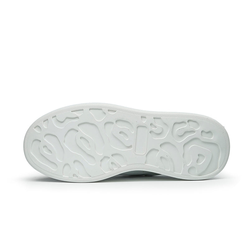 Metropolitan Sneakers: Streamlined Comfort & Maintenance-Free Sophistication