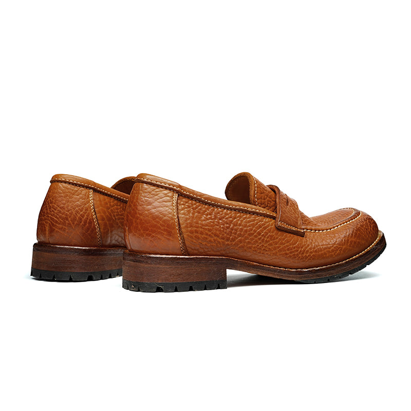 Timeless Leather Loafers: Goodyear Welted Craft & Effortless Versatility