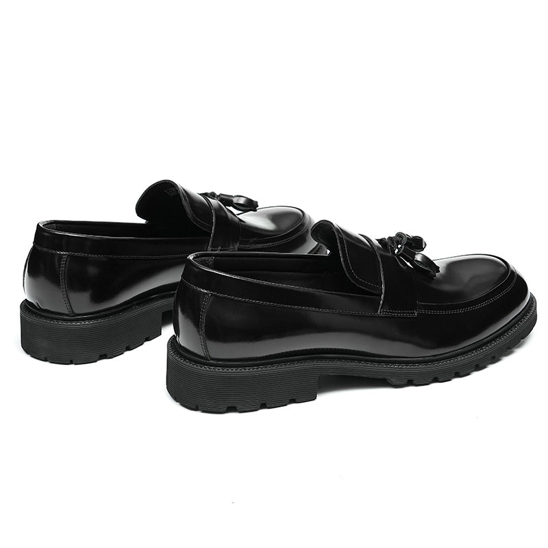 Men's Loafers - Dynamic Tassel Detailing & Polished Leather