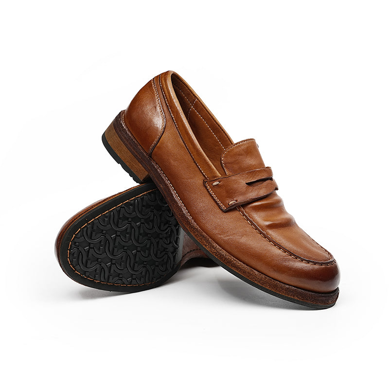 Timeless Men's Loafers - Goodyear Welted Craftsmanship & Medallion Detailing