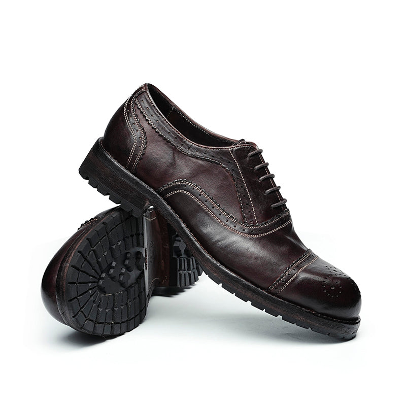 Brogue Oxford Excellence: Goodyear Welted Craft & Artful Carving Mastery