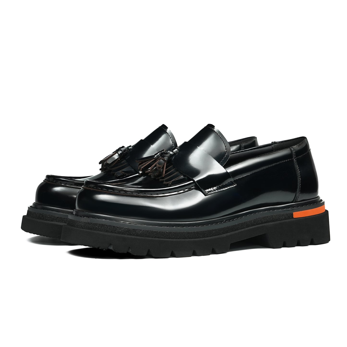 Men's Tassel Loafers: Burnished Leather Patina & Adaptable Traction