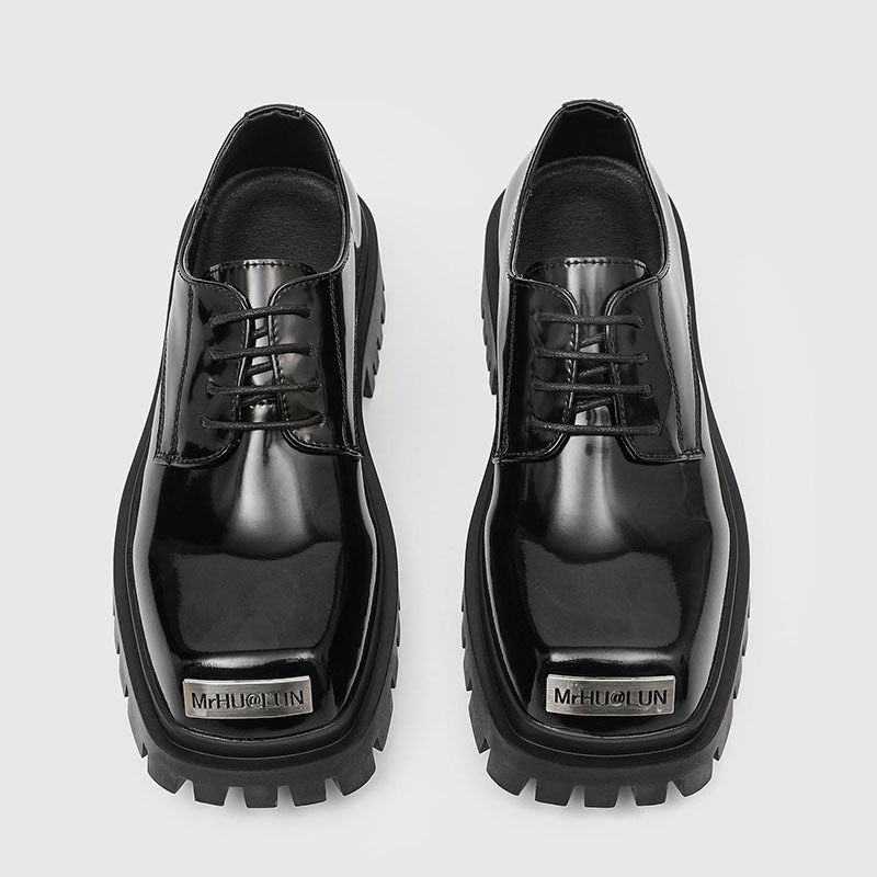 Men's Derby Shoes: Architectural Toe Detail & Elevated Comfort Foundation