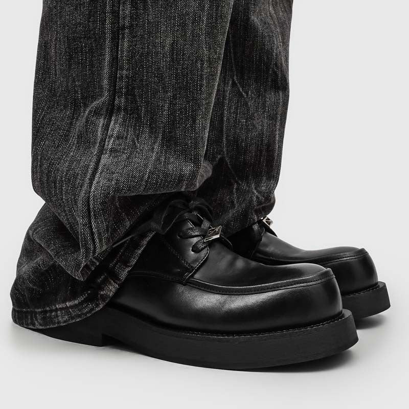 Men's Derby Shoes: Chunky Sole & Bold Hardware Accent Statement