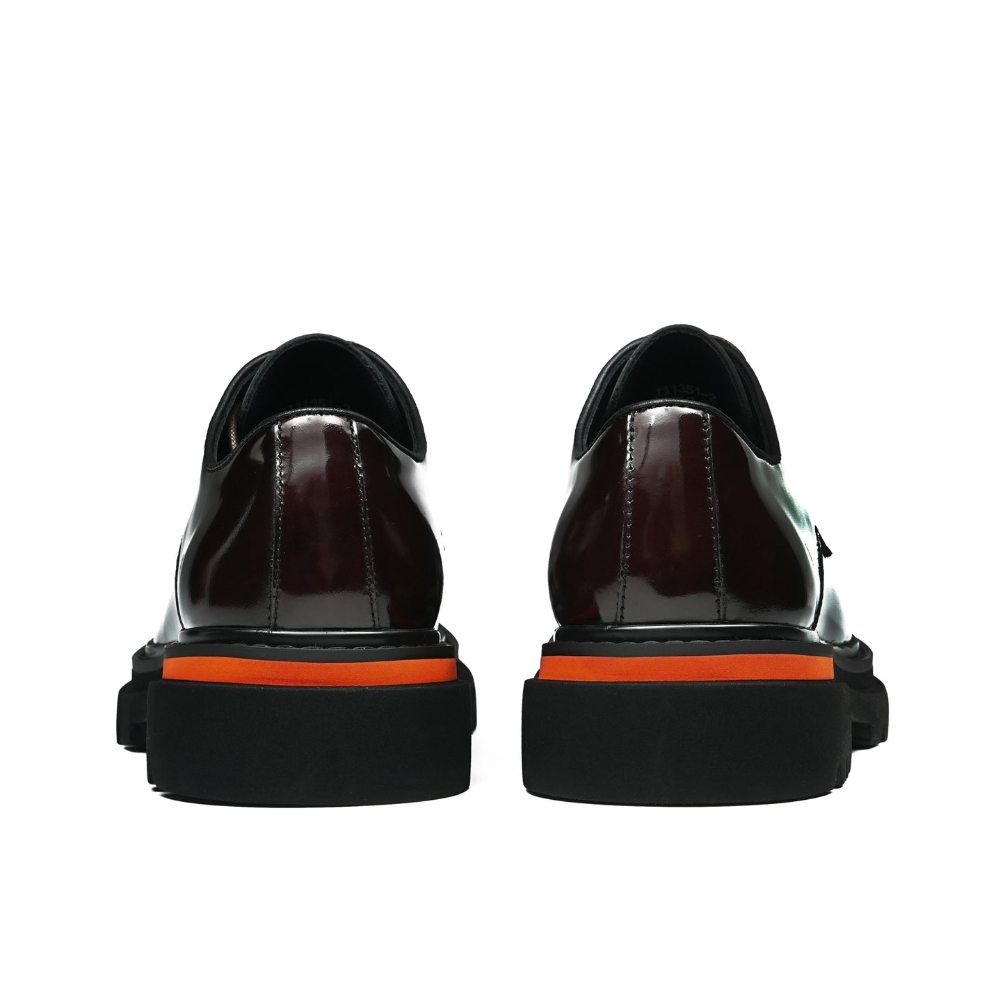 Men's Classical Derby Shoes: Luminous Grain & Supple Contour Comfort