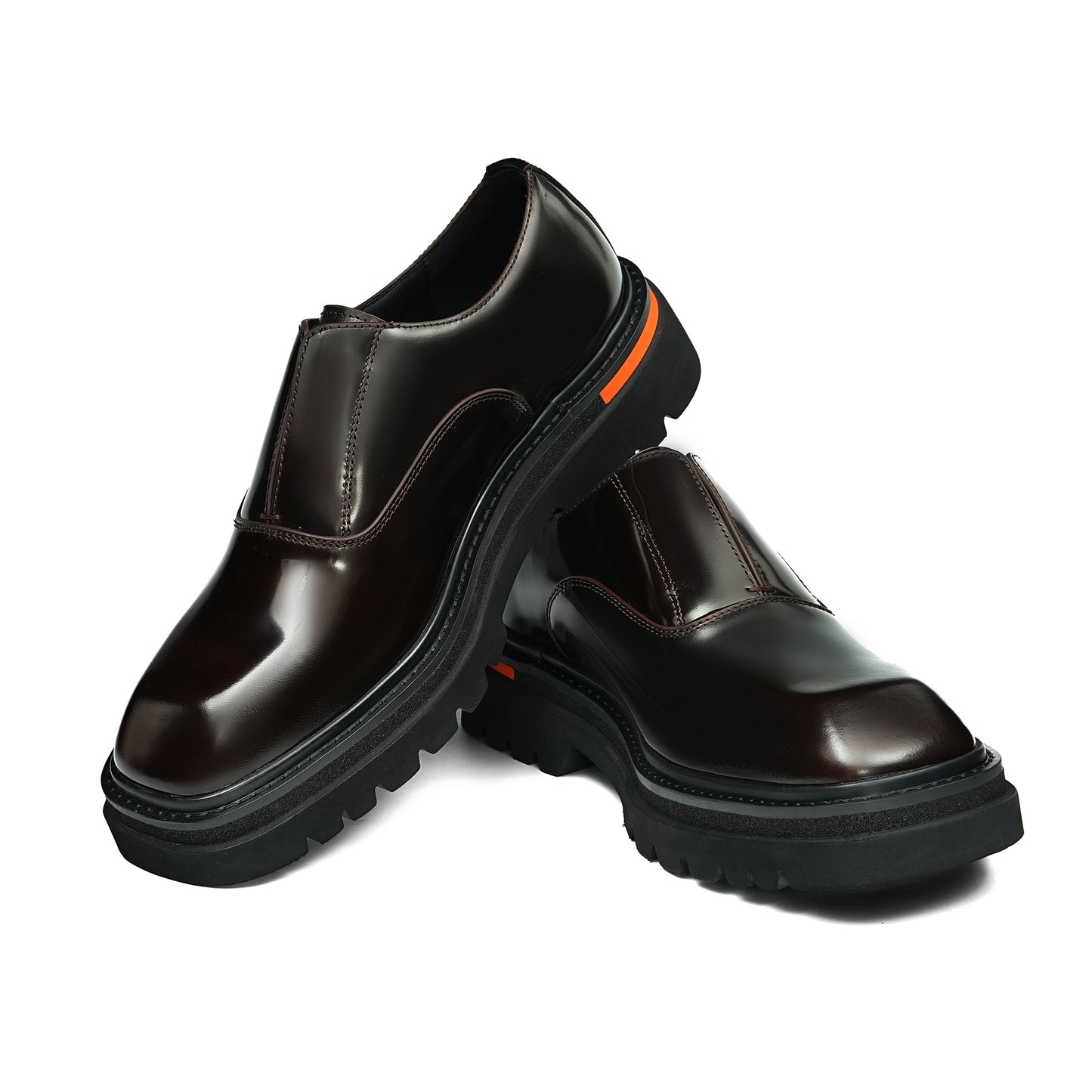 Men's Sleek Loafer: Luminescent Grain & Elevated Foundation