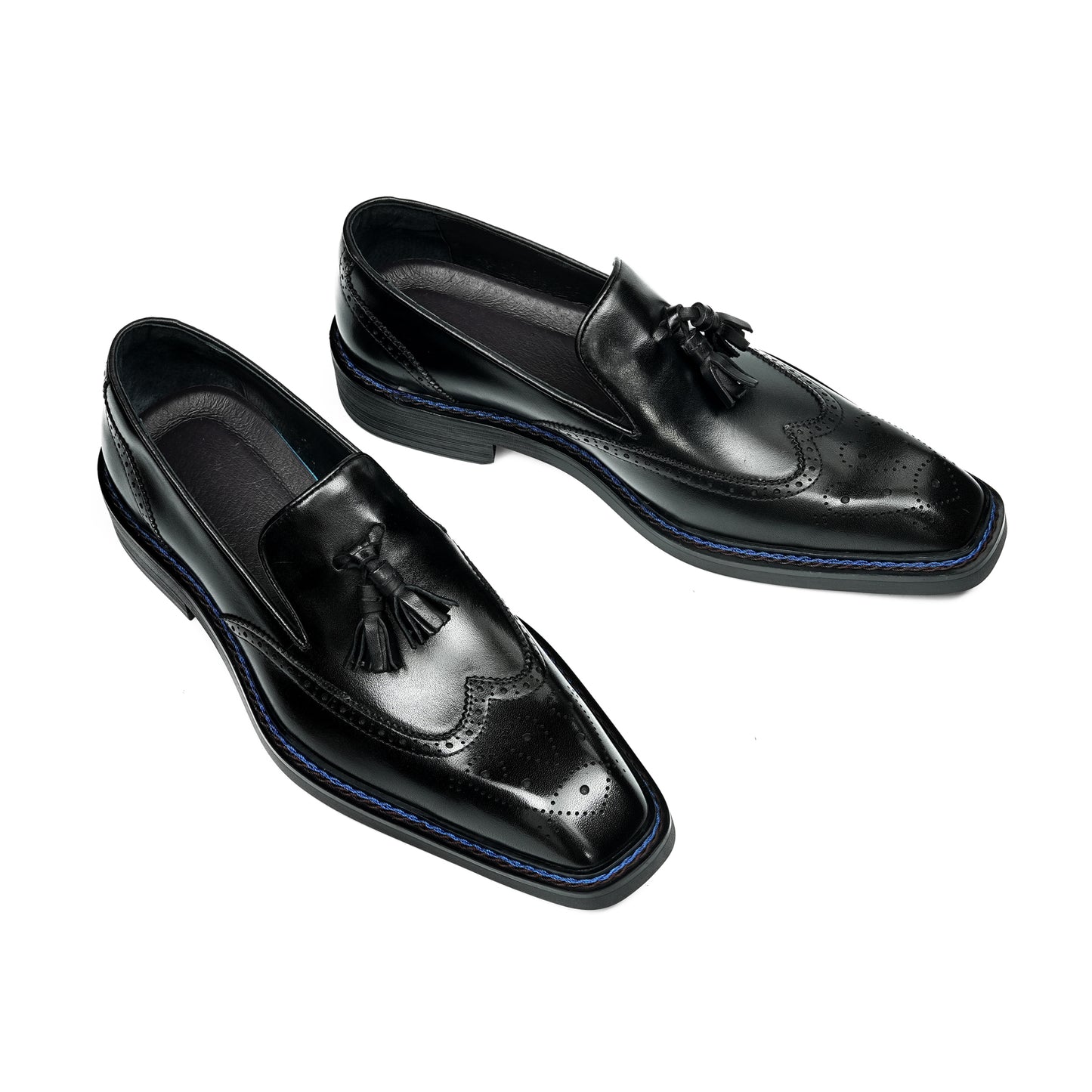 Artisan-Carved Men's Loafers: Swinging Tassel Accents & Refined Comfort