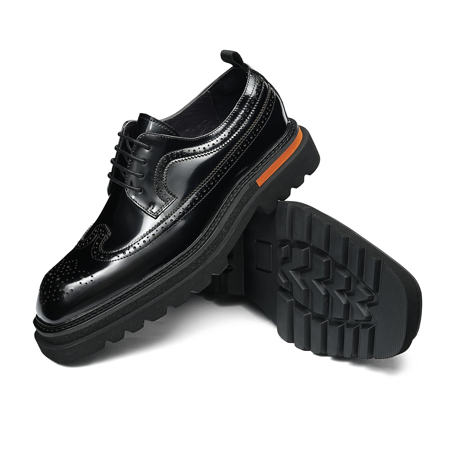 Timeless Brogue Derby: Structured Square-Toe & Accent Sole Detailing