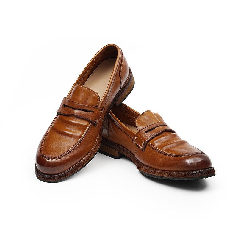 Timeless Men's Loafers - Goodyear Welted Craftsmanship & Medallion Detailing