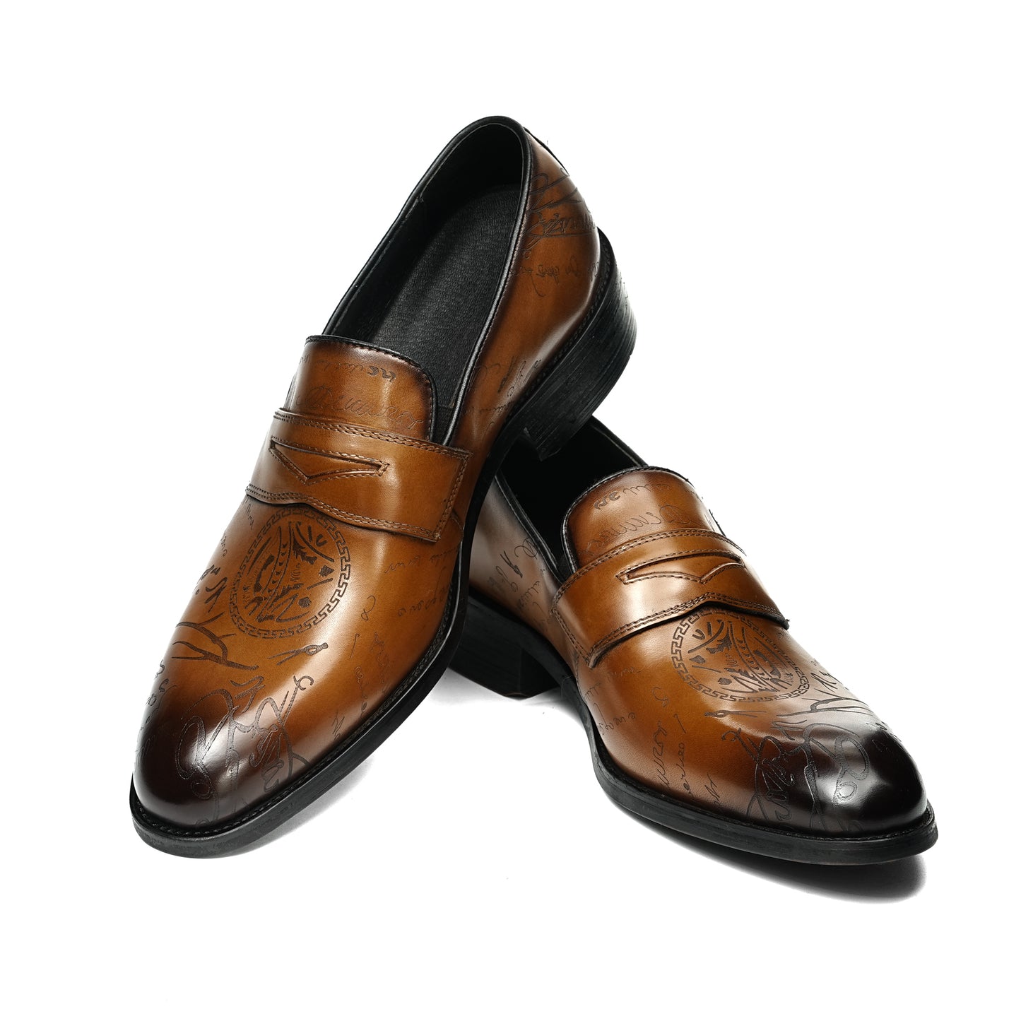 Men's Artisan-Carved Loafers: Intricate Detailing & Timeless Sophistication