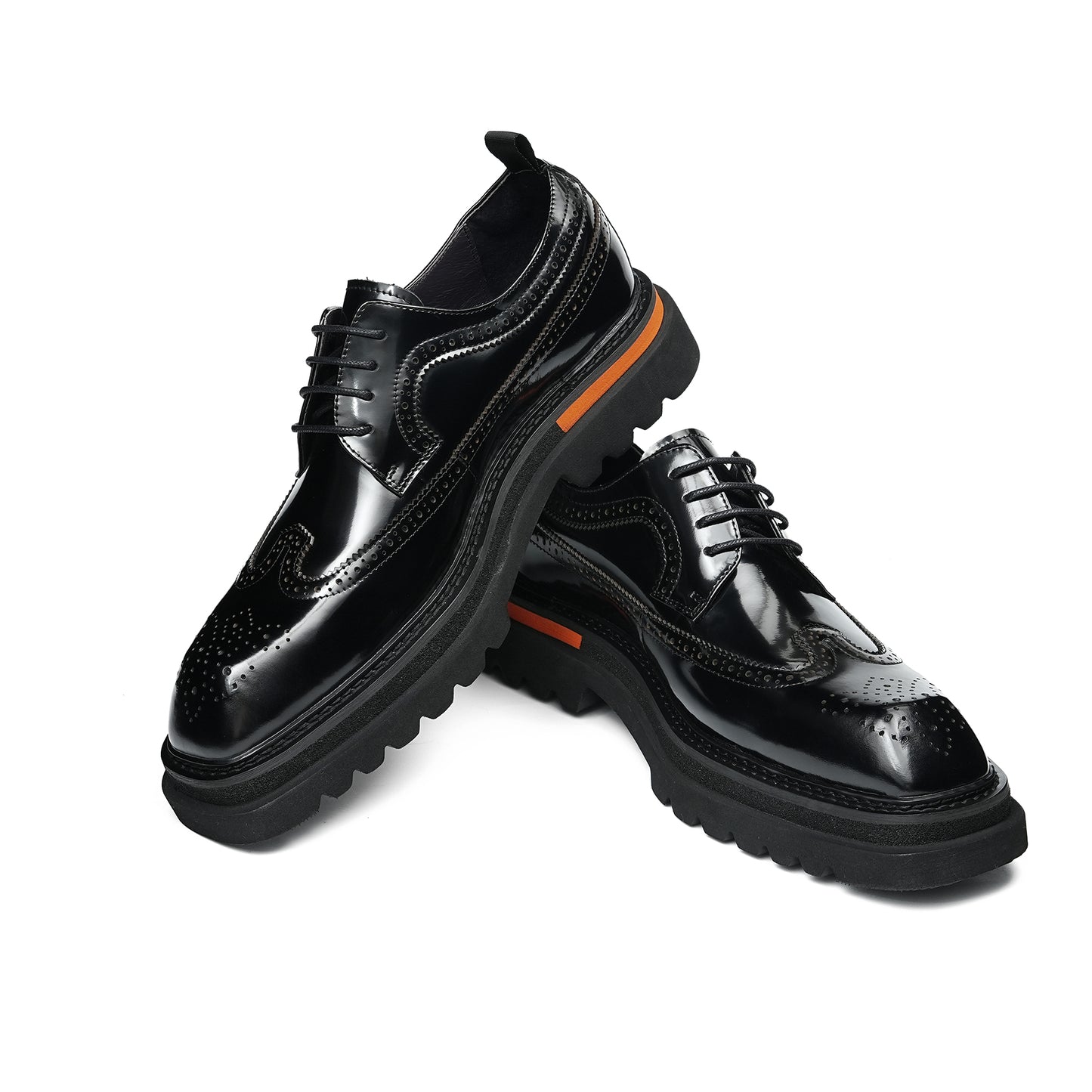 Timeless Brogue Derby: Structured Square-Toe & Accent Sole Detailing