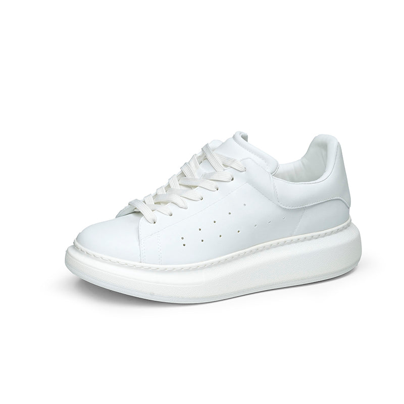 Metropolitan Sneakers: Streamlined Comfort & Maintenance-Free Sophistication