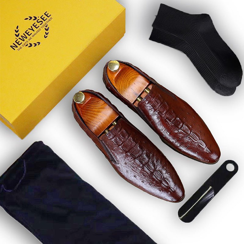 Men’s Ostrich-Patterned Leather Loafers