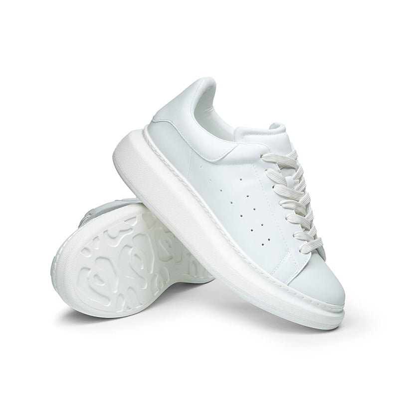 Metropolitan Sneakers: Streamlined Comfort & Maintenance-Free Sophistication