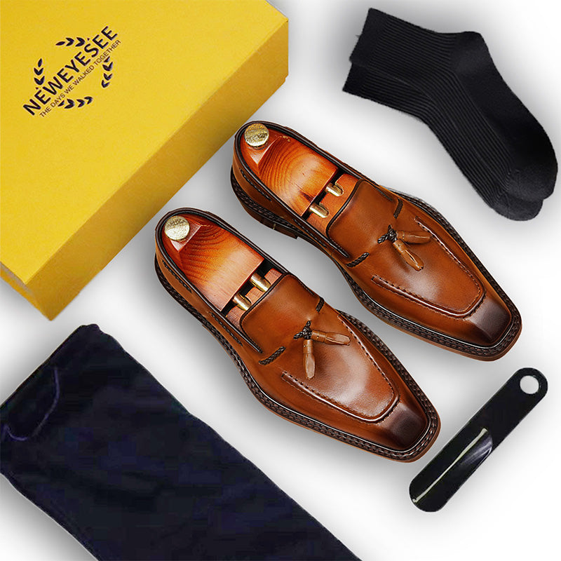 Men’s Tassel Loafers with Handcrafted Detailing