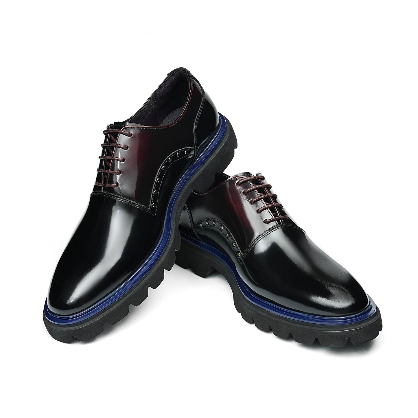 Men's Oxford Shoes: Contrast Accent & Platform Sole Design
