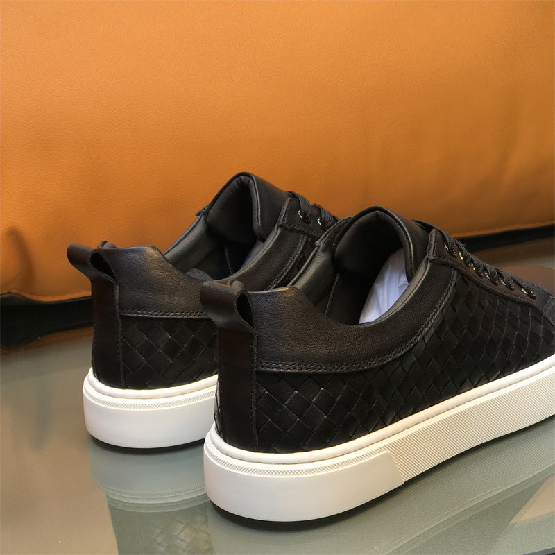 Men's Woven Panel Sneakers: Contrast Sole & Modern Textured Design