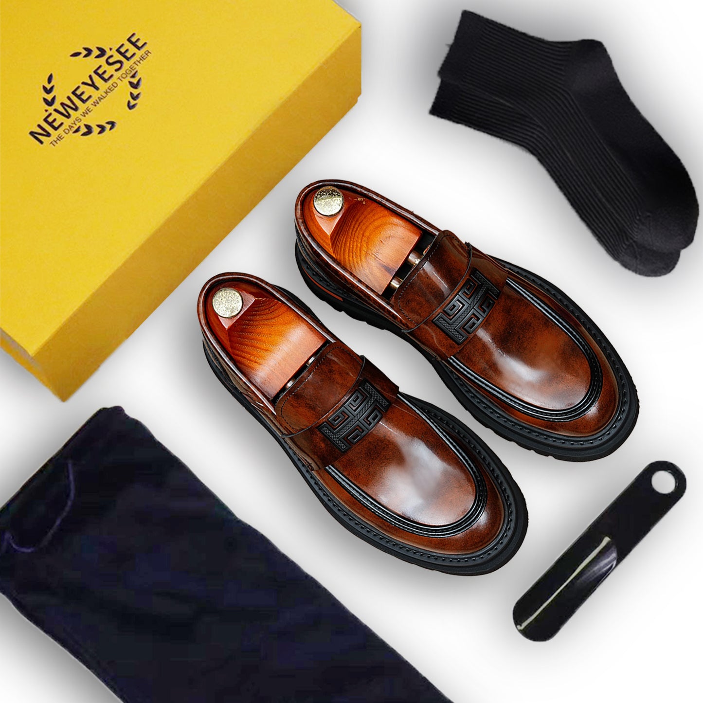 Men's Burnished Loafers: Signature Hardware & Supple Inner Contours