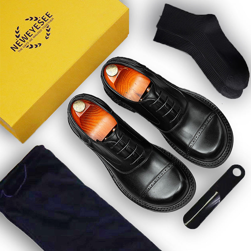 Men's Oxford Shoe Excellence: Spacious Toe Silhouette & Multi-Element Detailing