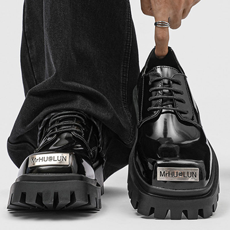 Men's Derby Shoes: Architectural Toe Detail & Elevated Comfort Foundation