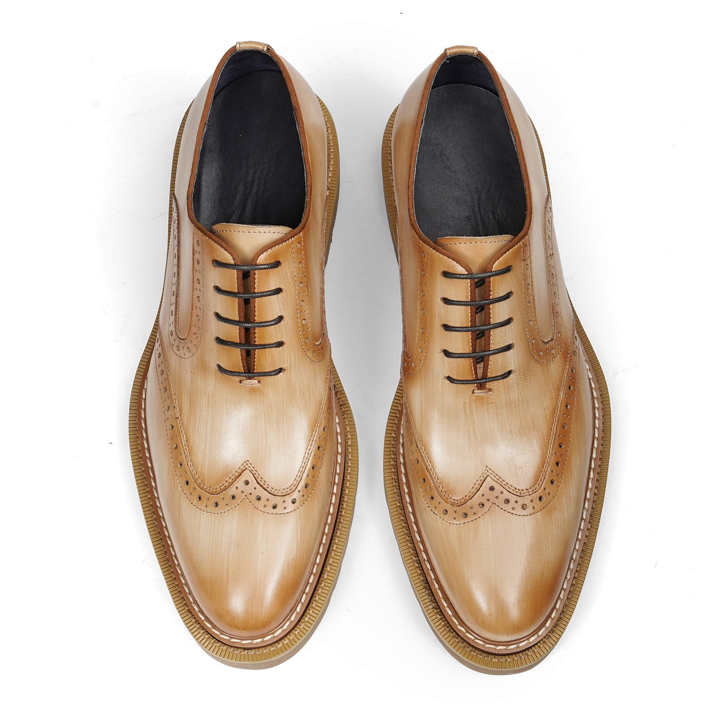 Men's Brogue Oxford Shoes with Substantial Tread Sole