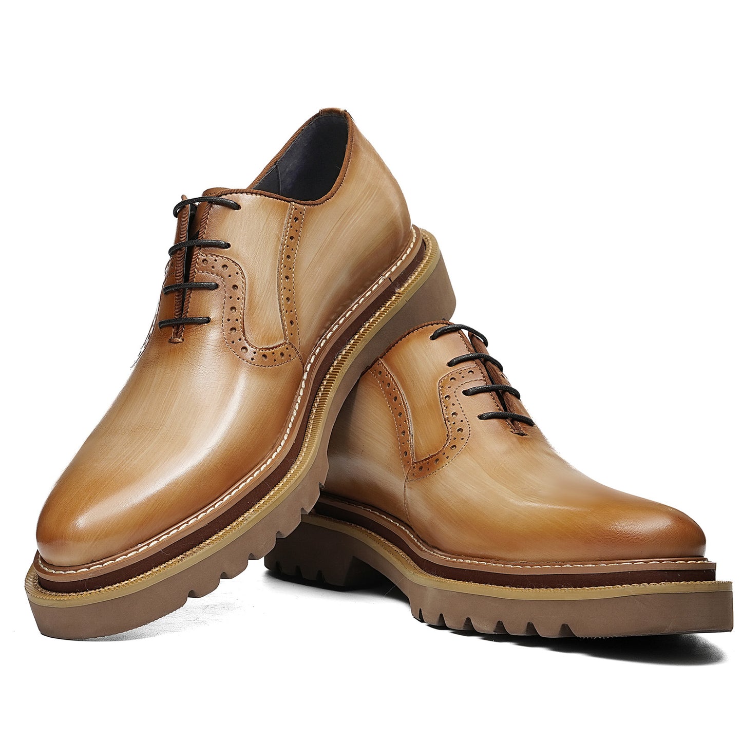 Men's Oxford Shoes with Decorative Perforations & Bold Multi-Layer Sole