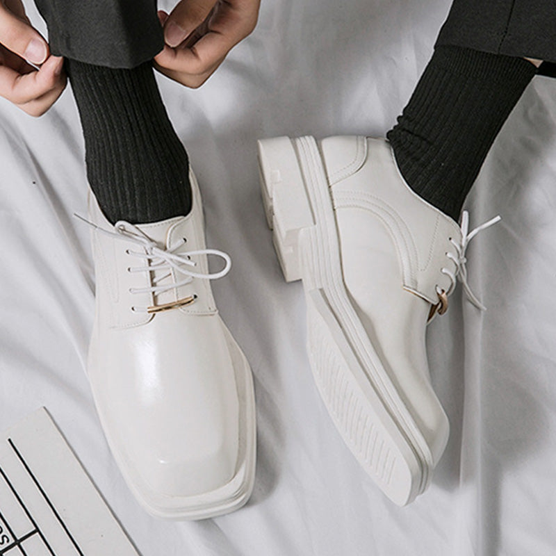 Contemporary Square-Toe Men's Derbys Shoes: Refined Metal Detailing & Modern Silhouette