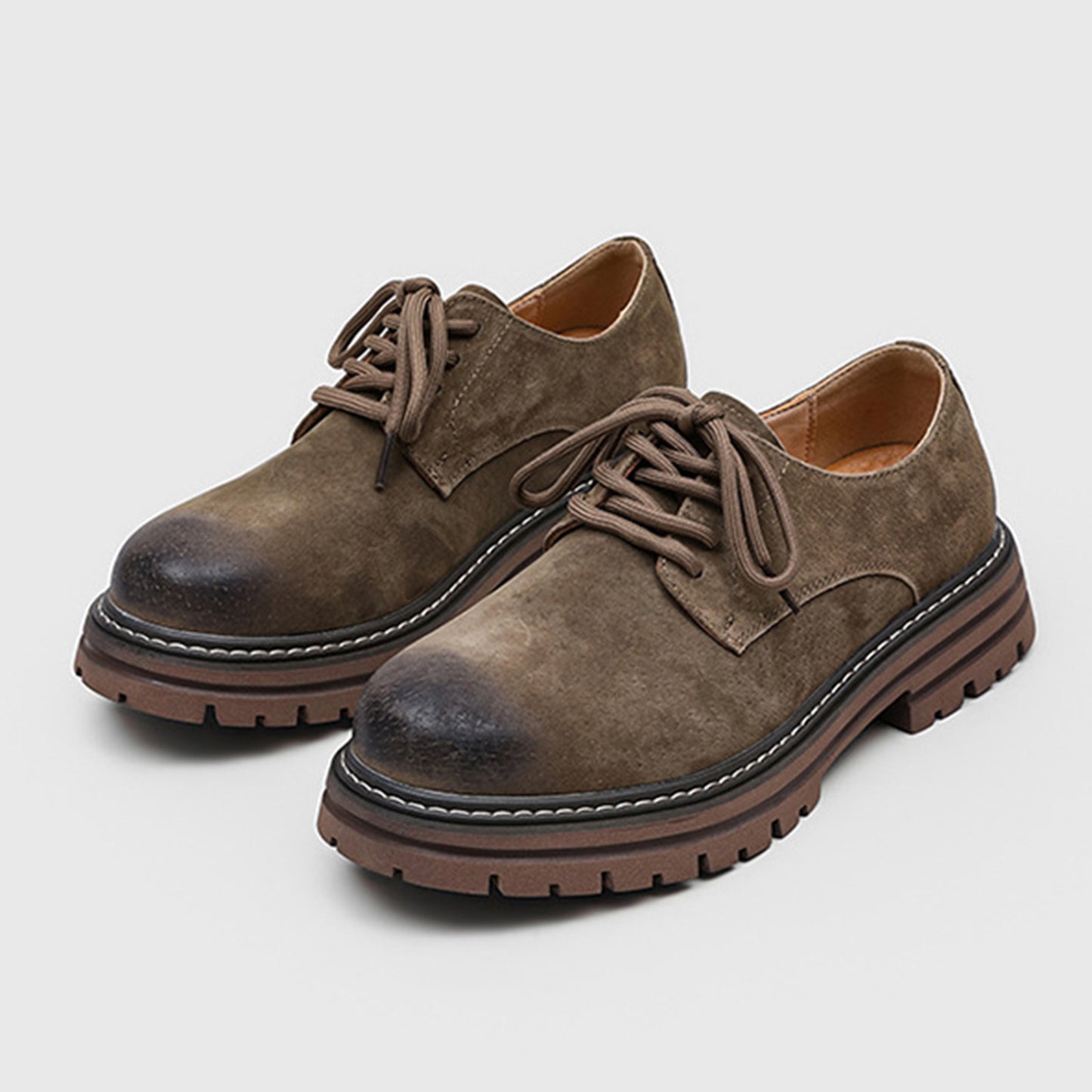 Men's Boots Low-Top: Distressed Toe & Rugged Sole