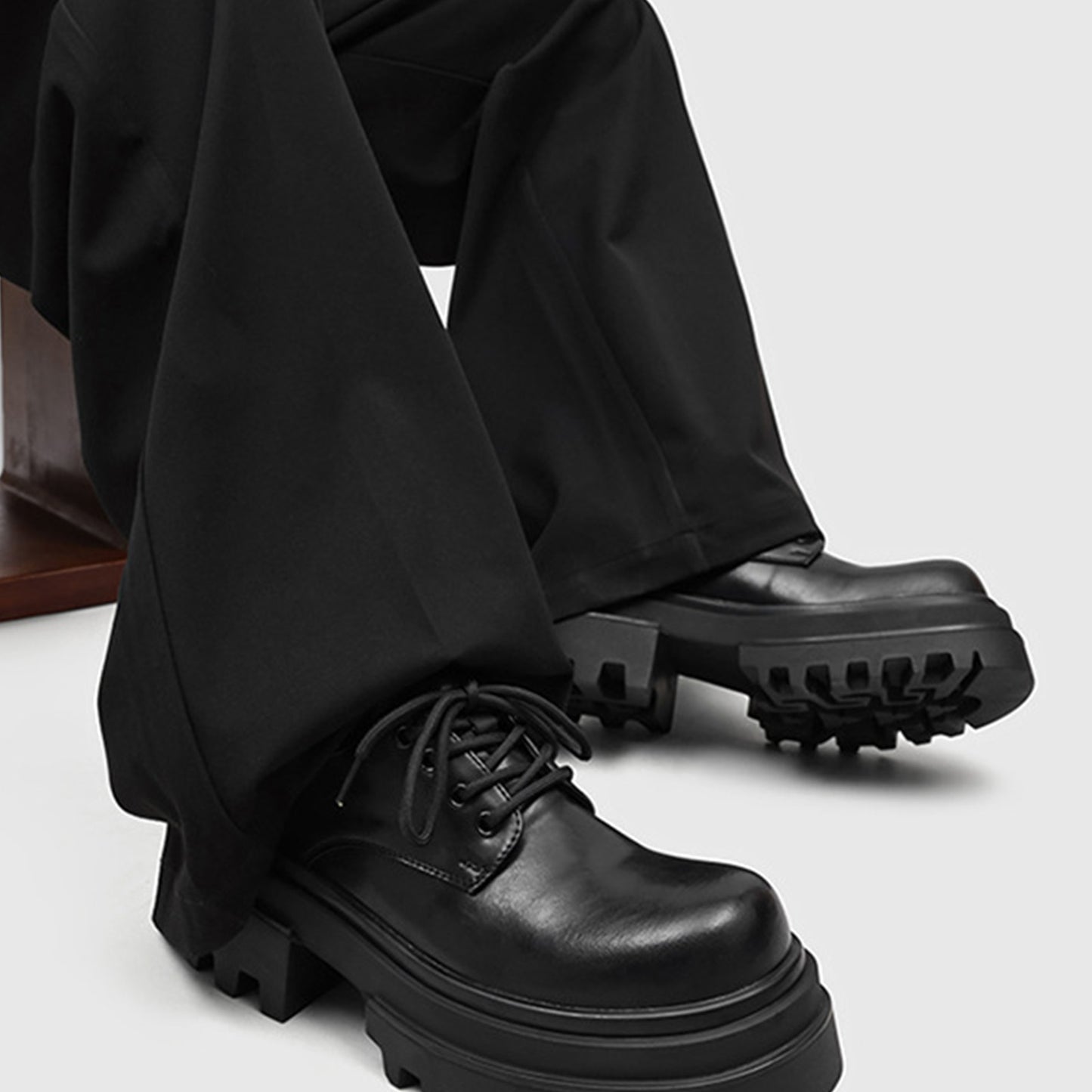Men‘s Derby Shoes with Architectural Chunky Sole for Men