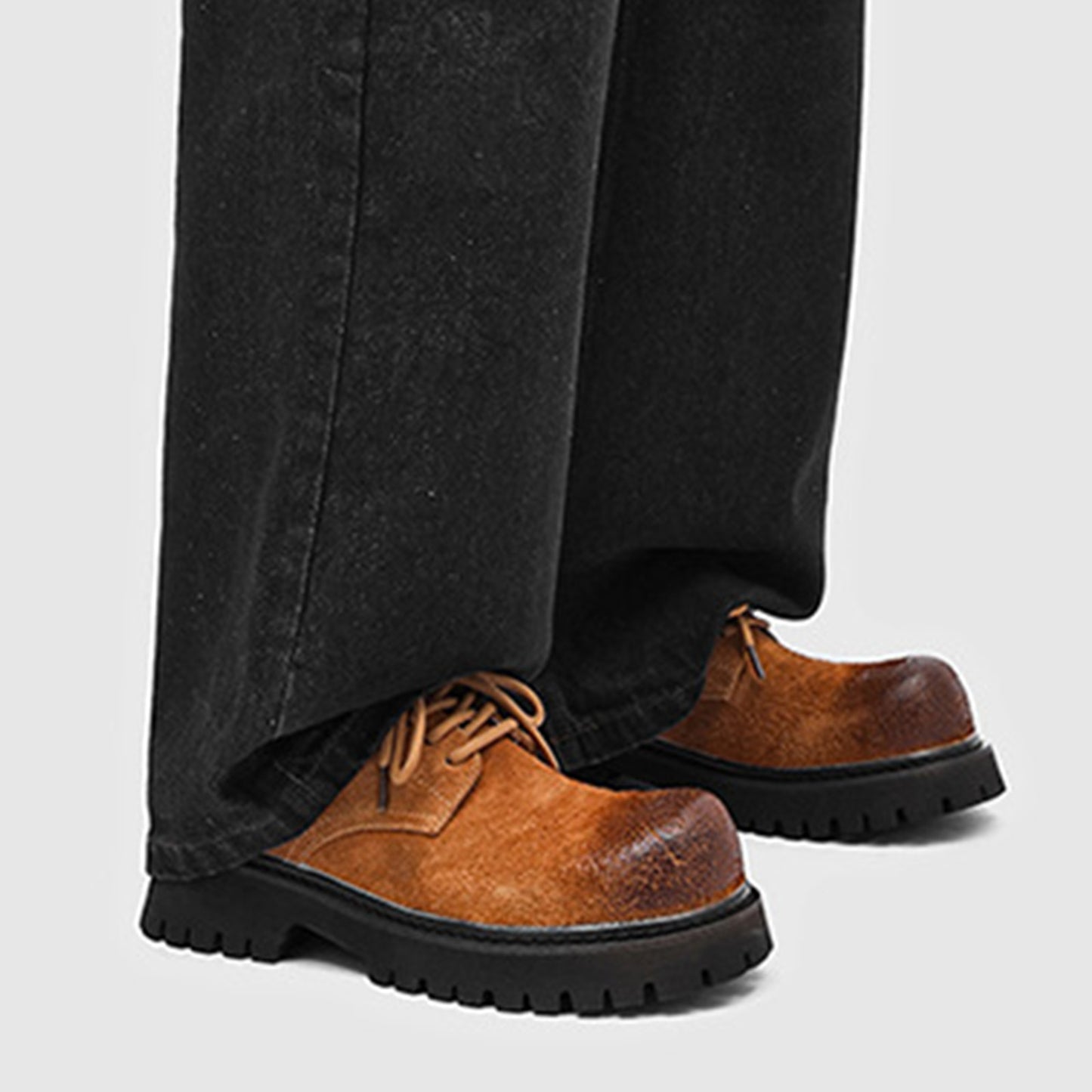 Men's Derby Shoes Retro-Textured Chunky Sole with Distressed Finish
