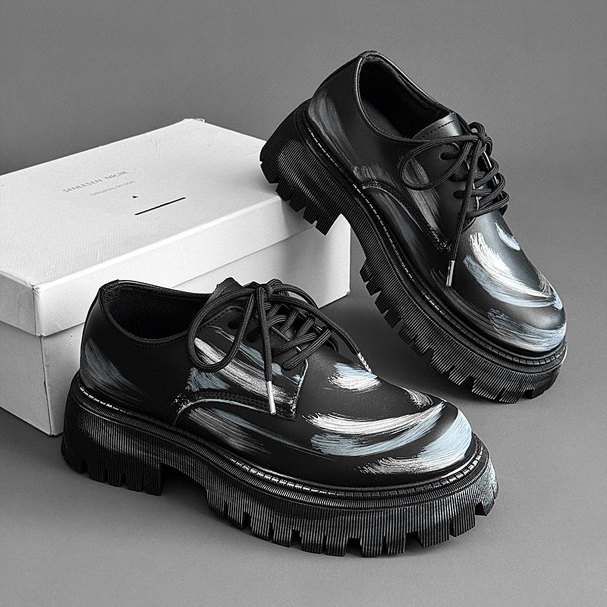 Men's Artistic Derby Shoes | with Chunky Lug Sole & Brushstroke Detail