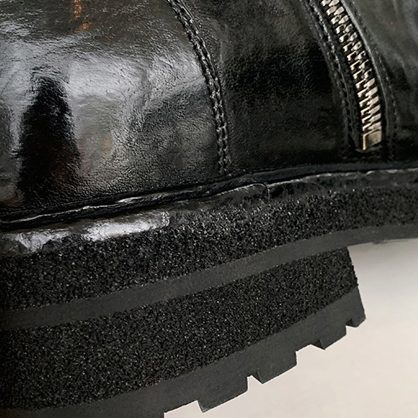 Women's Edgy Buckle Boots: Statement Dual Straps & Sleek Side-Zipper Access