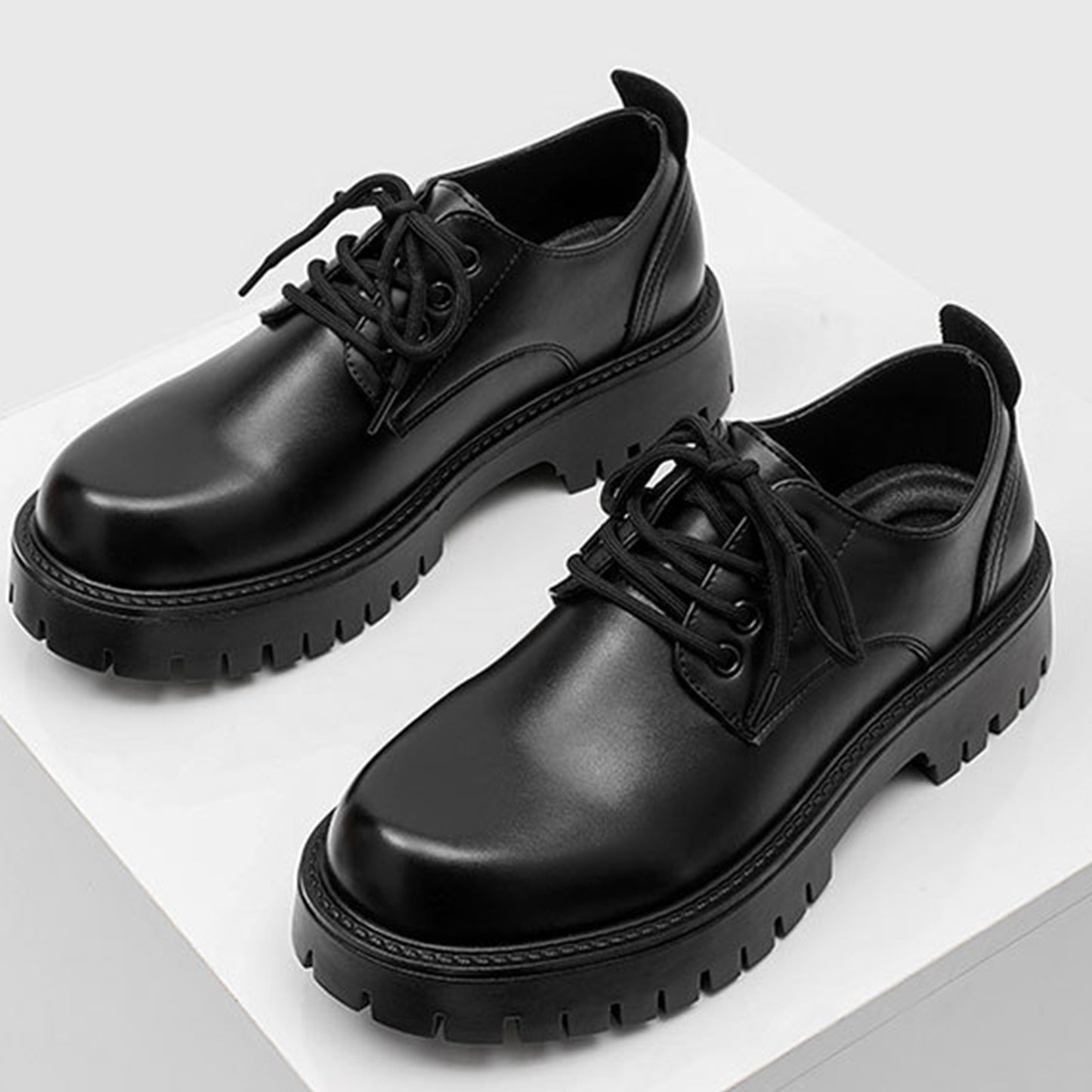 Men's Derby Shoes with Bold Tread Sole & Stitch Detailing