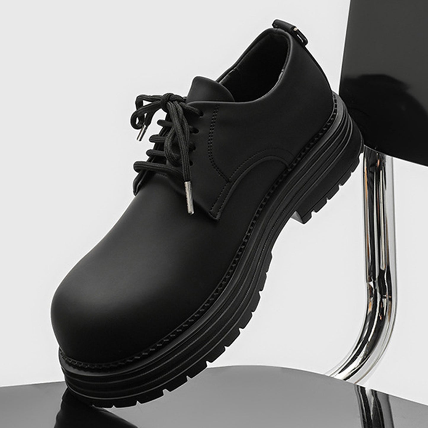 Men's Derby Shoes Chunky Sole with a Modern Rounded Toe