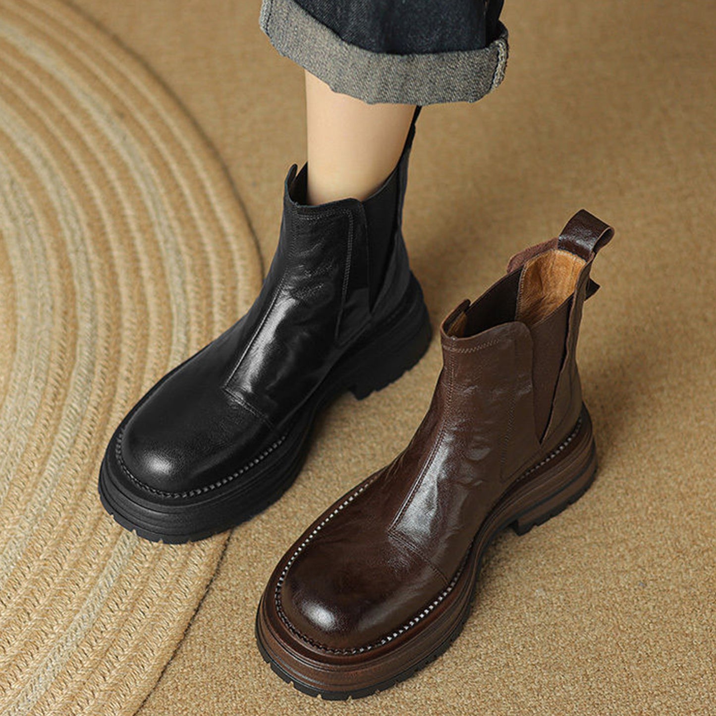 Women's Urban Utility Chelsea Boots: Platform Sole & Streamlined Elastic Panels