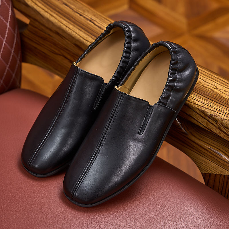 Men's Slip-On Dress Shoes with Distinctive Folded Collar Design