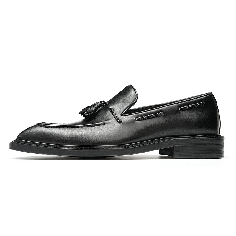 Men’s Tassel Loafers with Handcrafted Detailing