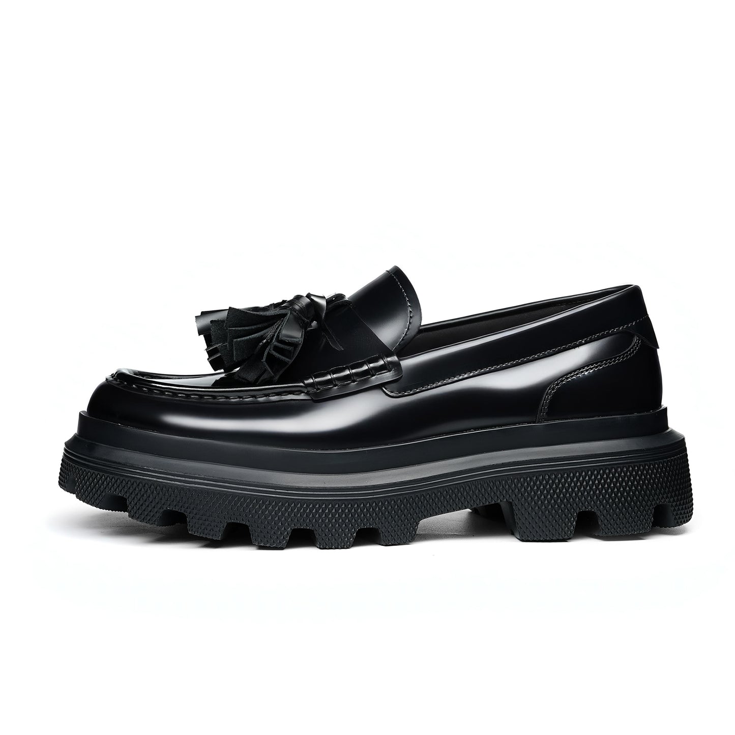 Men's Elevated Tassel Loafers: Architectural Sole & Dynamic Fringe Detailing